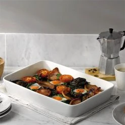 Le Creuset Shop -Le Creuset Shop 1054425 royaldoultonamericas 02 gr maze grey roaster