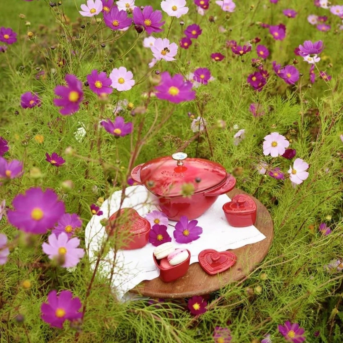 Buy ???? Staub 1.75 Qt. Heart Cocotte/Dutch Oven | Cherry Red ⌛ 20 Buy ???? Staub 1.75 Qt. Heart Cocotte/Dutch Oven | Cherry Red ⌛ - Image 6