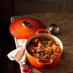 Hot Sale ???? Le Creuset 4.5 Qt. Round Signature Dutch Oven With Stainless Steel Knob | Flame Orange ???? -Le Creuset Shop rs12071 lc 20190208 nl ls 00448
