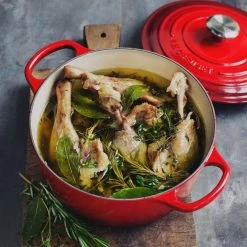 Brand new ???? Le Creuset 4.5 Qt. Round Signature Dutch Oven With Stainless Steel Knob | Cerise/Cherry Red ✔️ -Le Creuset Shop rs12080 lc 20180130 dk ls 00382