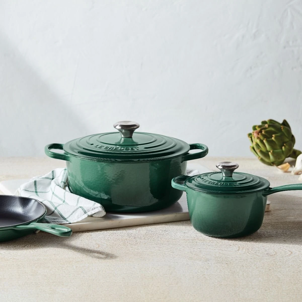 Top 10 ???? Le Creuset 5.5 Qt. Round Signature Dutch Oven With Stainless Steel Knob | Artichaut ???? 8 Top 10 ???? Le Creuset 5.5 Qt. Round Signature Dutch Oven With Stainless Steel Knob | Artichaut ???? - Image 6