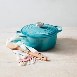 Brand new ⌛ Le Creuset 5.5 Qt. Round Signature Cast Iron Dutch Oven With Stainless Steel Knob | Caribbean Blue ???? -Le Creuset Shop rs14418 rs8350 180319 lca caribbean rdo 016 soft sunlight ss