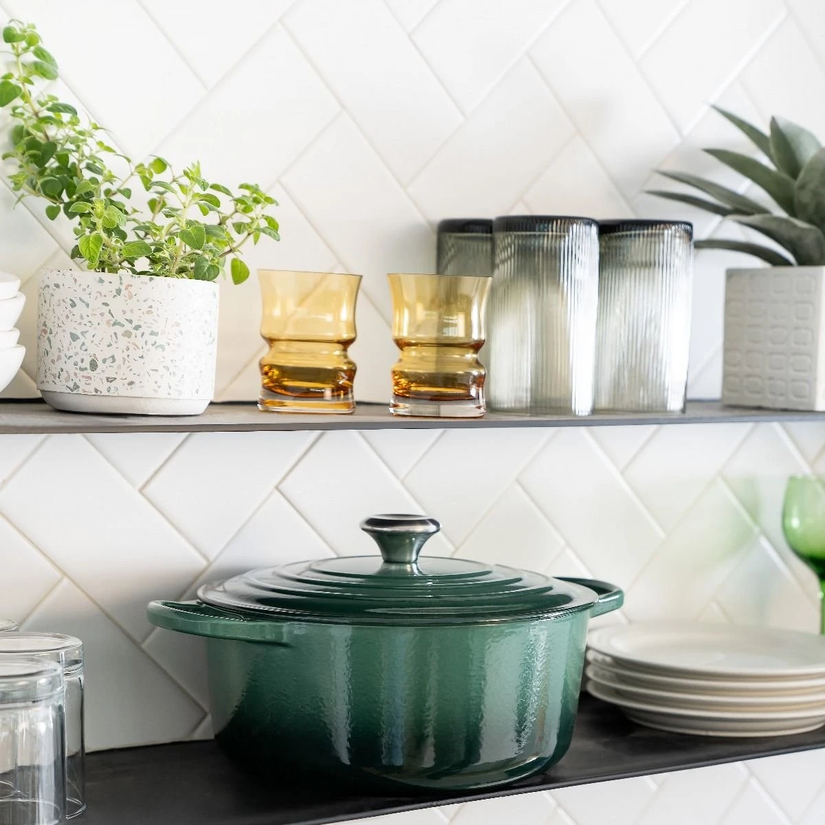 Top 10 ???? Le Creuset 5.5 Qt. Round Signature Dutch Oven With Stainless Steel Knob | Artichaut ???? 7 Top 10 ???? Le Creuset 5.5 Qt. Round Signature Dutch Oven With Stainless Steel Knob | Artichaut ???? - Image 5