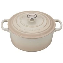 Brand new ???? Le Creuset 3.5 Qt. Round Signature Dutch Oven With Stainless Steel Knob | Meringue White ????