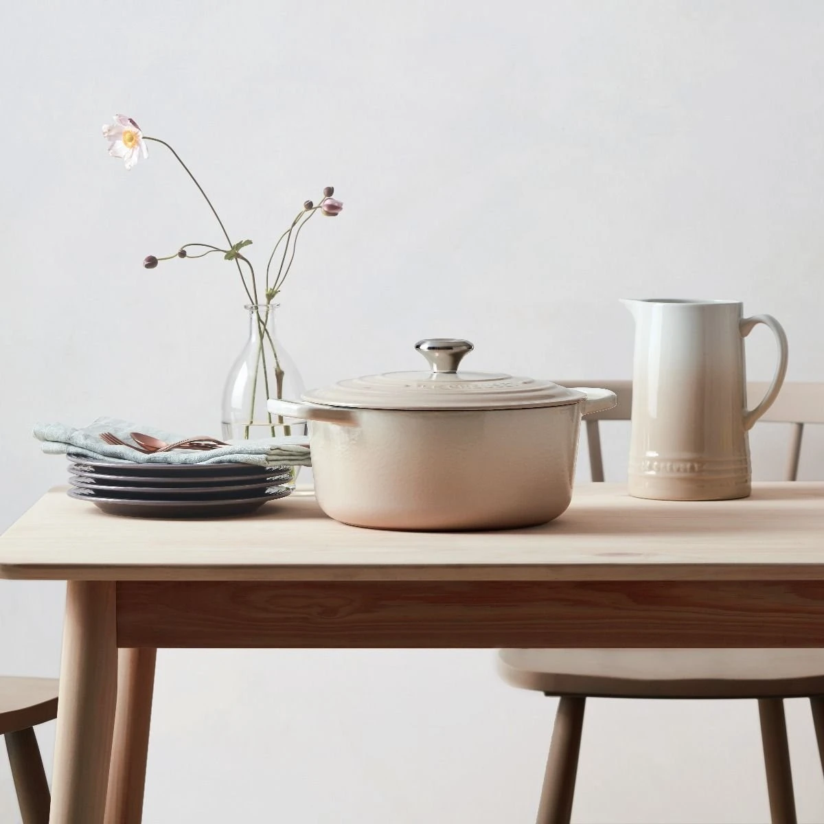 Buy ???? Le Creuset 5.5 Qt. Round Signature Cast Iron Dutch Oven With Stainless Steel Knob | Meringue White ???? 8 Buy ???? Le Creuset 5.5 Qt. Round Signature Cast Iron Dutch Oven With Stainless Steel Knob | Meringue White ???? - Image 6