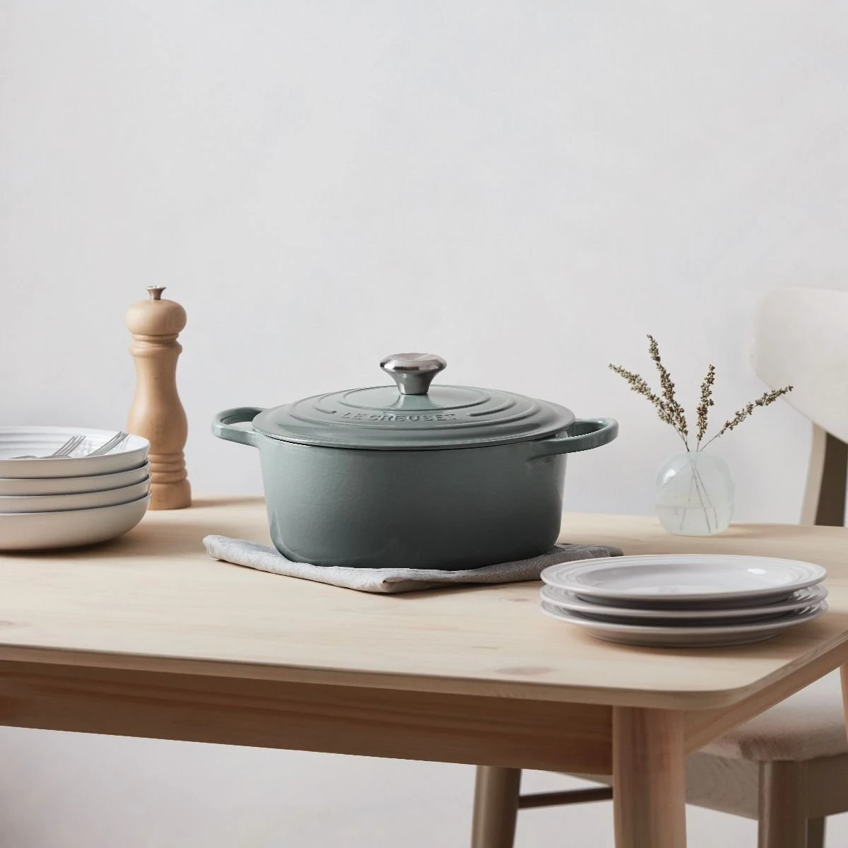 Discount ???? Le Creuset 5.5 Qt. Round Signature Dutch Oven With Stainless Steel Knob | Sea Salt ???? 8 Discount ???? Le Creuset 5.5 Qt. Round Signature Dutch Oven With Stainless Steel Knob | Sea Salt ???? - Image 6