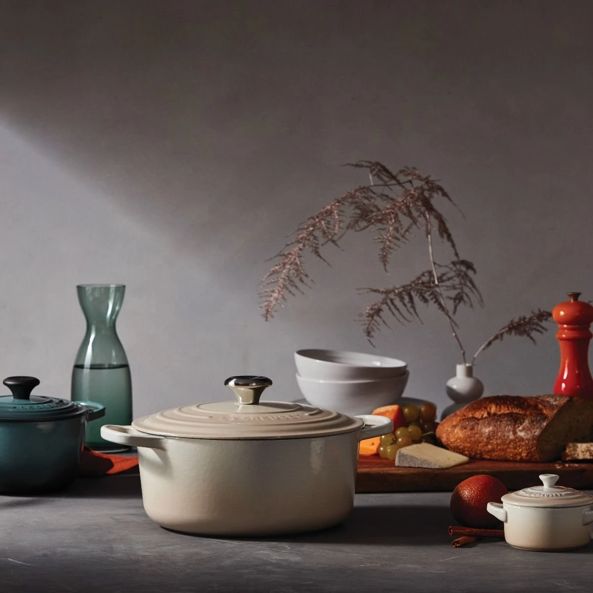 Buy ???? Le Creuset 5.5 Qt. Round Signature Cast Iron Dutch Oven With Stainless Steel Knob | Meringue White ???? 6 Buy ???? Le Creuset 5.5 Qt. Round Signature Cast Iron Dutch Oven With Stainless Steel Knob | Meringue White ???? - Image 4